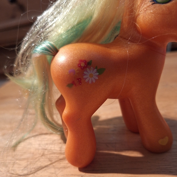 Vintage 2002 Little Pony Generation 3 (G3) Spring Parade. - Picture 5 of 7